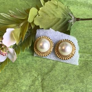 Vintage faux pearl earrings